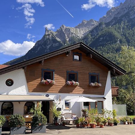Gaestehaus Edlhuber Mittenwald Εξωτερικό φωτογραφία