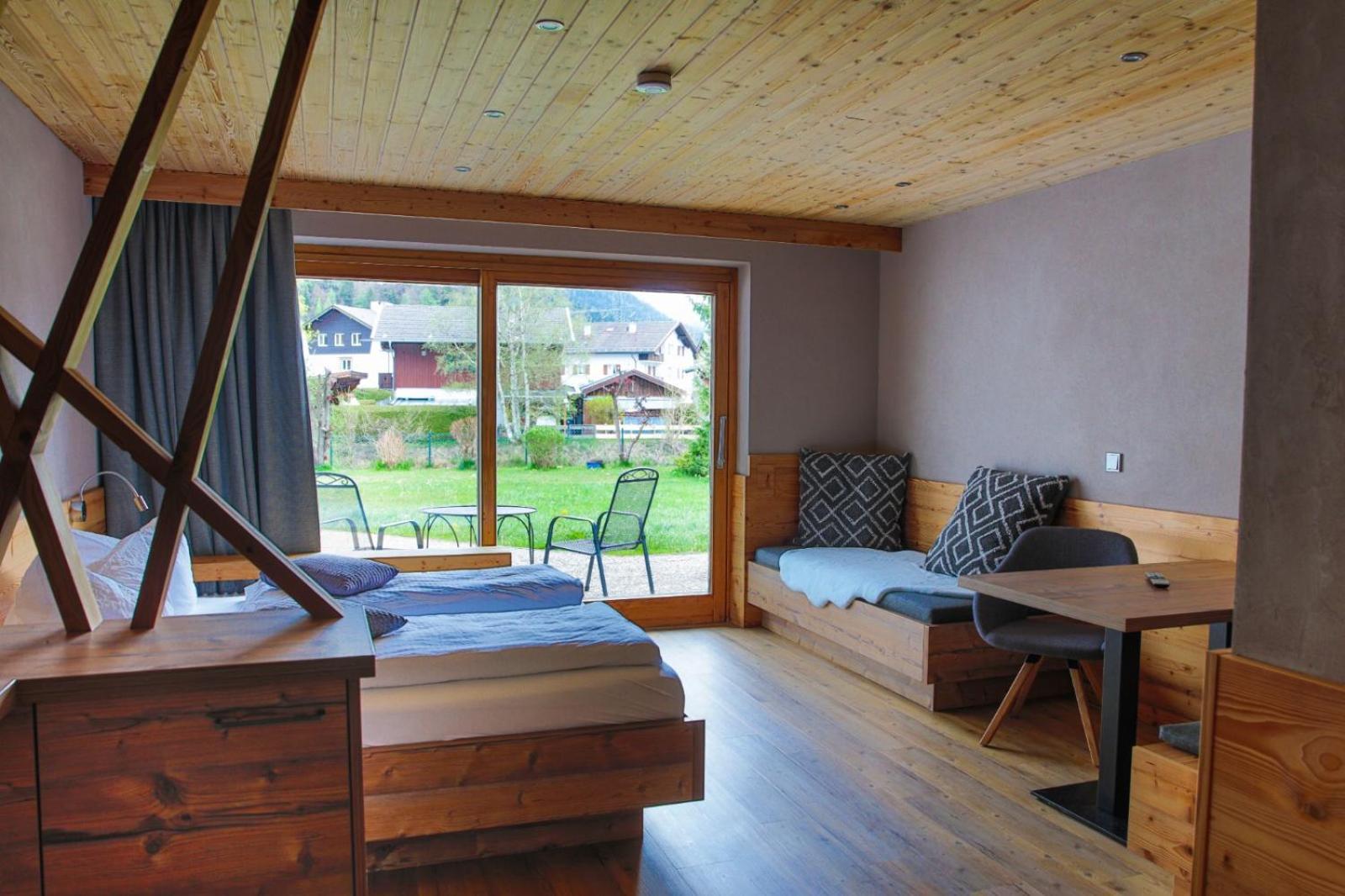 Gaestehaus Edlhuber Mittenwald Δωμάτιο φωτογραφία